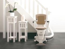 STAIR LIFT -Ghế cầu thang dành cho người già và người khuyết tật